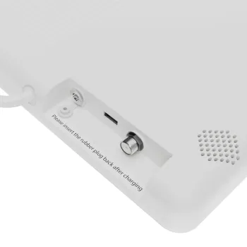 Przenośny mobilny TV bateria IP66 Smart 15.6