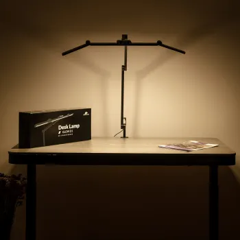 Lampa biurkowa kreślarska LED bezcieniowa Glow D1