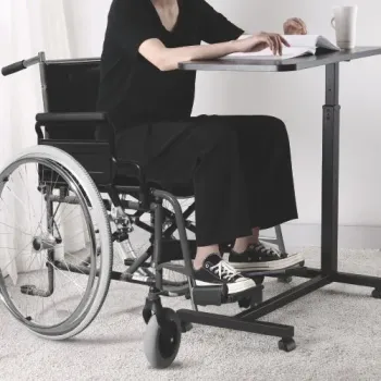 Regulowany stolik na kółkach Buddy 02 Lite czarny