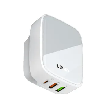 Ładowarka 32W 3 porty USB PD QC Ldnio Q334 white