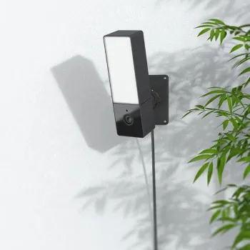 ENGO Controls ECAM-L1 - Kamera Smart, Wi-Fi ze źródłem światła, 4MP, zewnętrzna