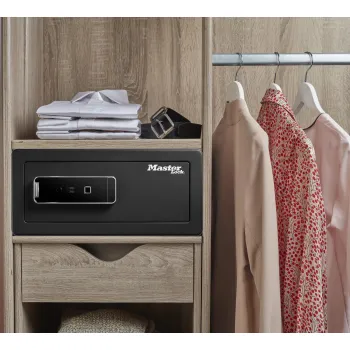 Sejf z czytnikiem linii papilarnych Master Lock LX110BEURHRO