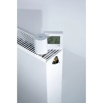 ENGO Controls Inteligentny zestaw ogrzewania Biały (E25-BATW-4 + ETRV-M30 + EPlug WiFi)