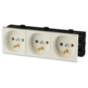 Gniazdo 3M elektryczne potrójne